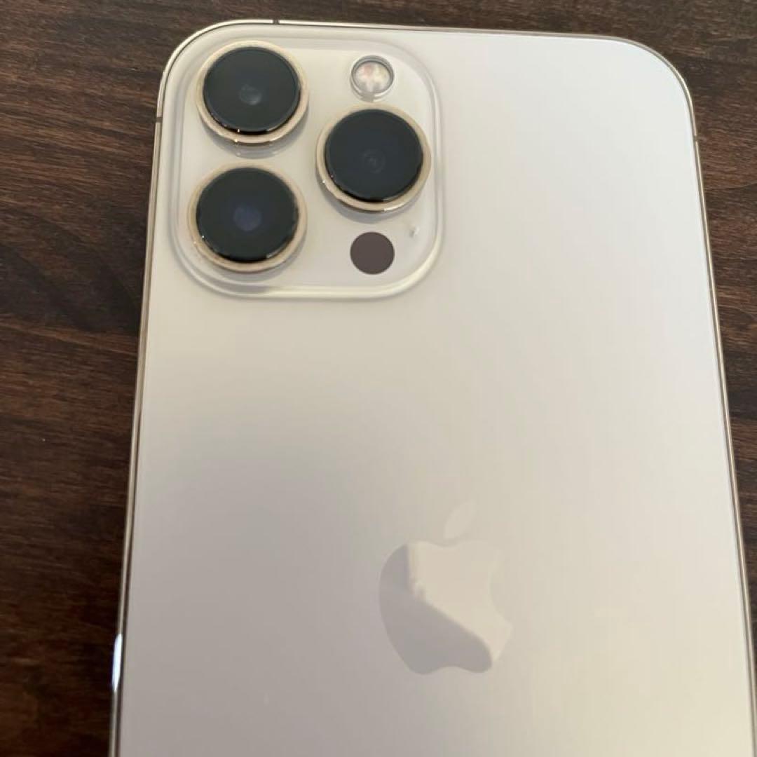う*ぎ様 Apple iPhone 13 Pro Max ゴールド　1TB 10