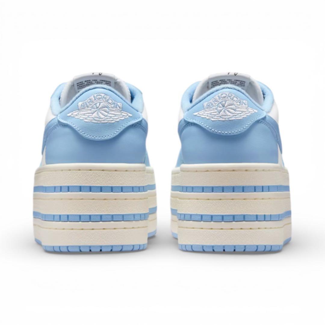 Nike プラットフォームスニーカー ブルー/ホワイト／ウィメンズ