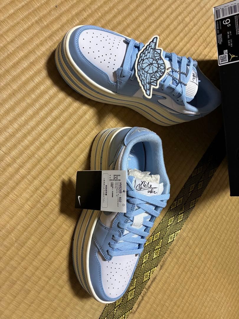 Nike プラットフォームスニーカー ブルー/ホワイト／ウィメンズ