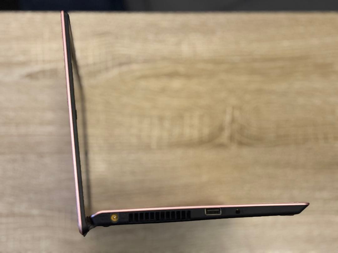 SONY VAIO ノートPC VJS111D12N ピンク 極薄！軽量！