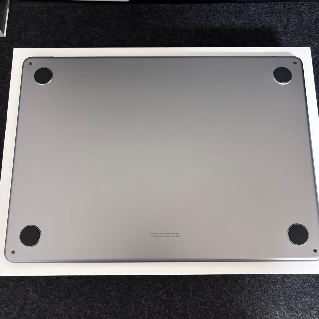 MacBook本体 Macbook Air 2022 M2