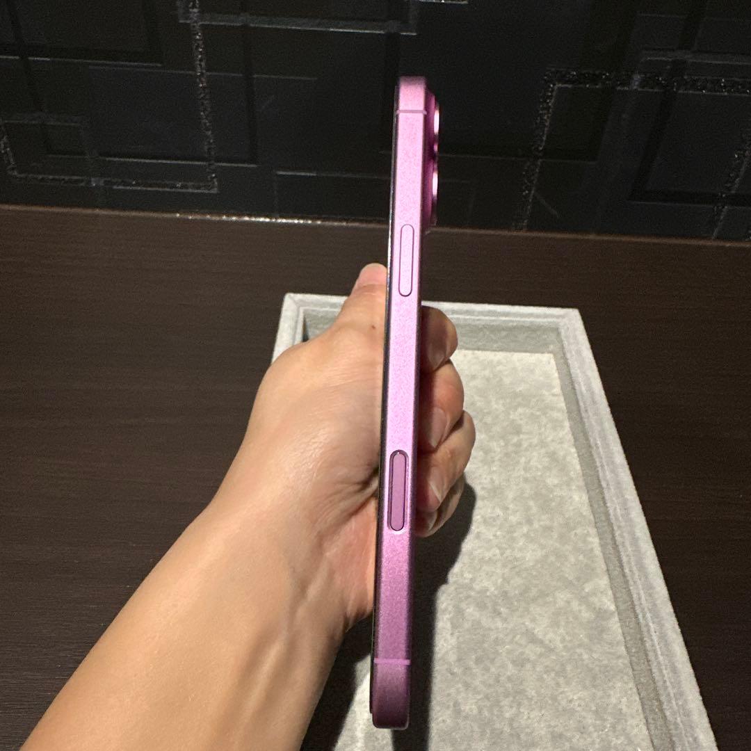 【美品】iPhone 16 Plus 128GB ピンク