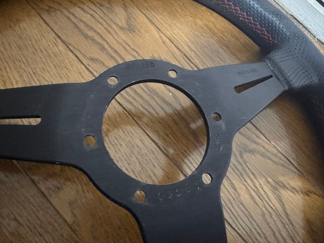 【限定値下げ】ナルディ NARDI TORINO ステアリング 36π レザー