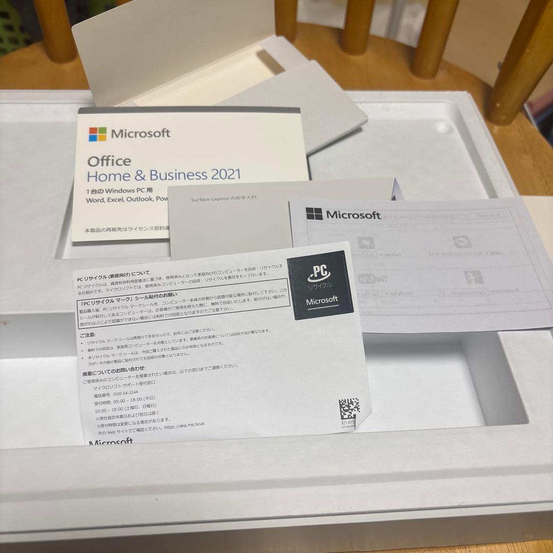 Microsoft Surface Laptop 4 本体のみ