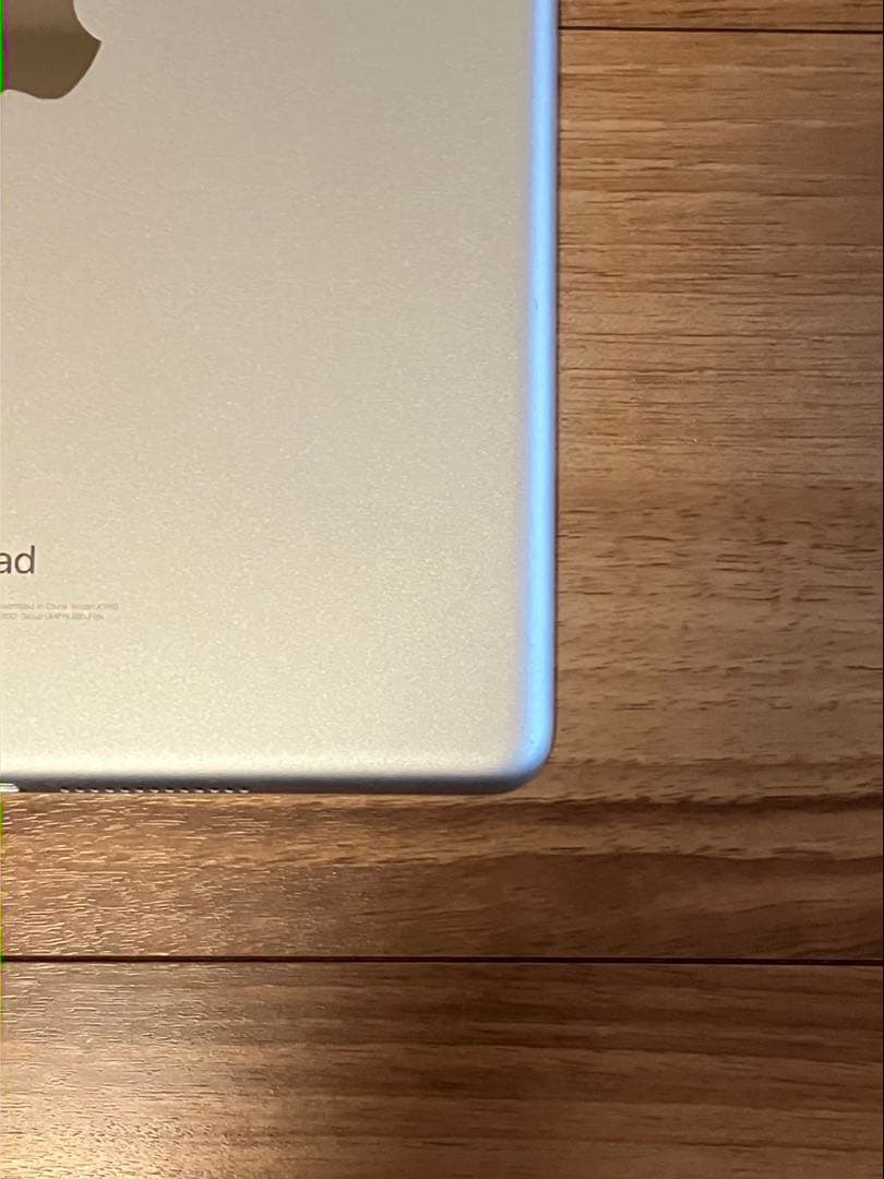 iPad第6世代 9.7インチ 128GB MR7K2J/A WiFi シルバー