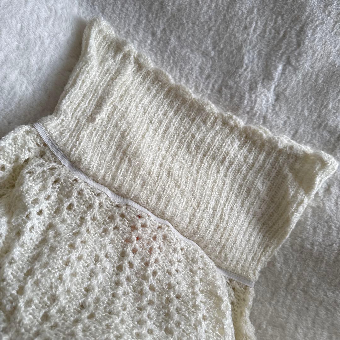 【訳あり特価】リズリサ　オフショルオフホワイト セーターLIZ LISAリボン付