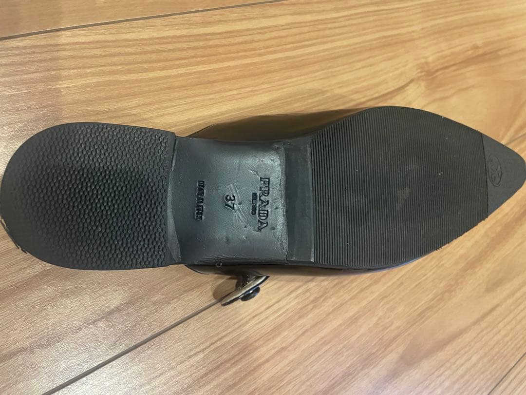 PRADA ブラック レザー ミュール