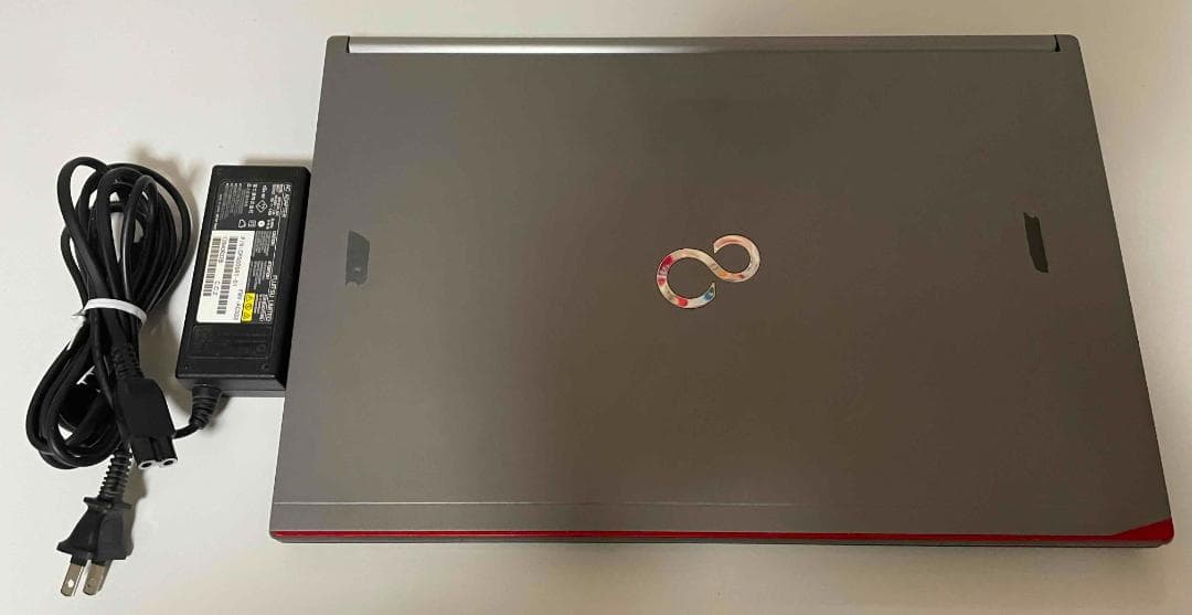 Win11 富士通LIFEBOOK E754/H メモリ8GB SSD256GB