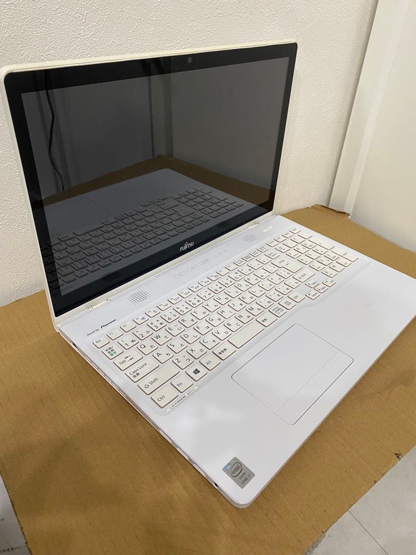 FUJITSU LIFEBOOK AH77/S ノートパソコン