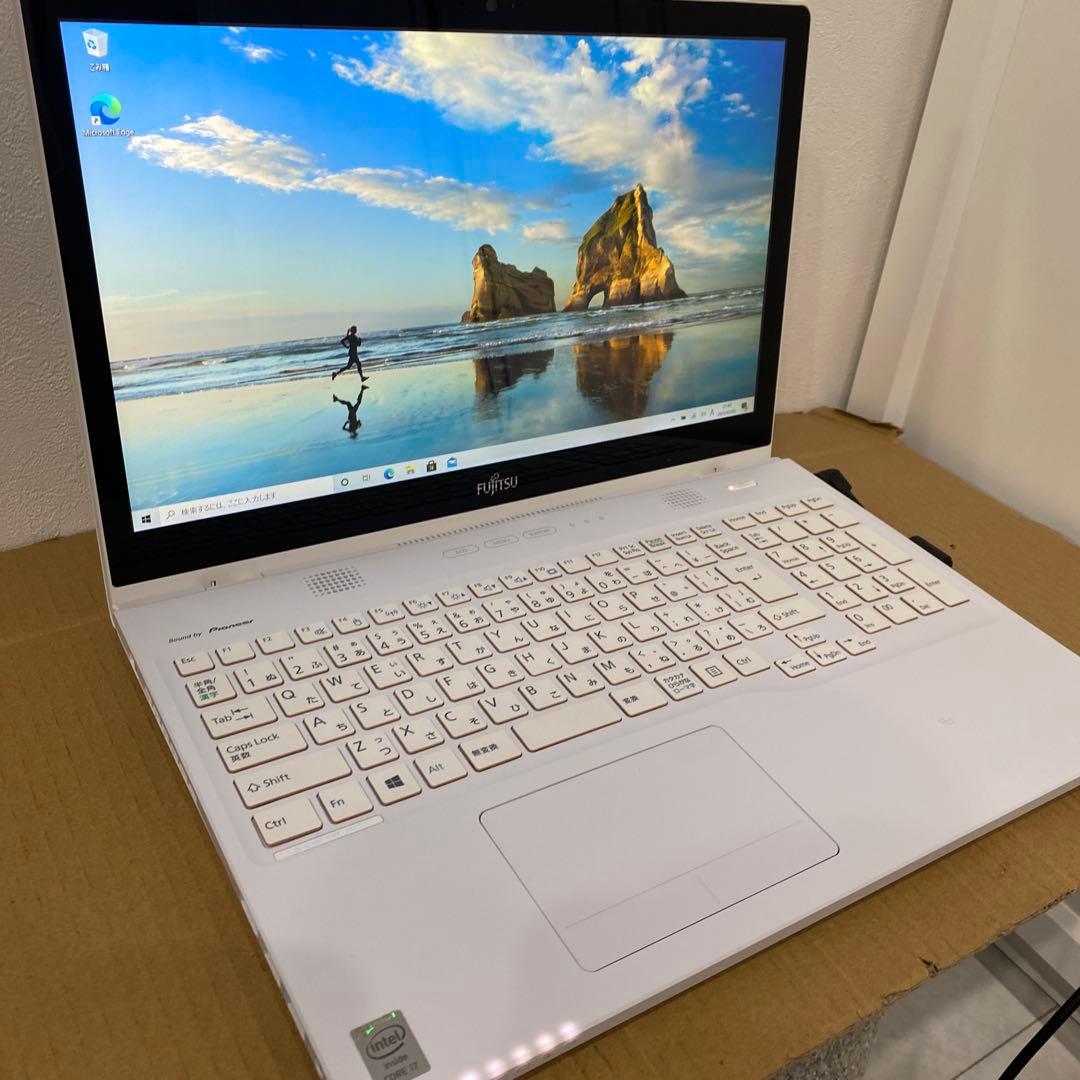 FUJITSU LIFEBOOK AH77/S ノートパソコン