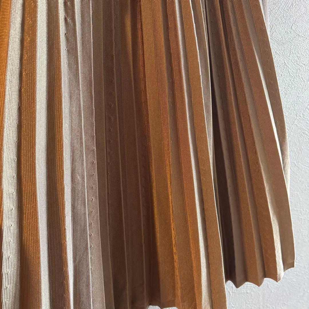 【美品】TOGA PULLA ワイドウエストバンドスカート