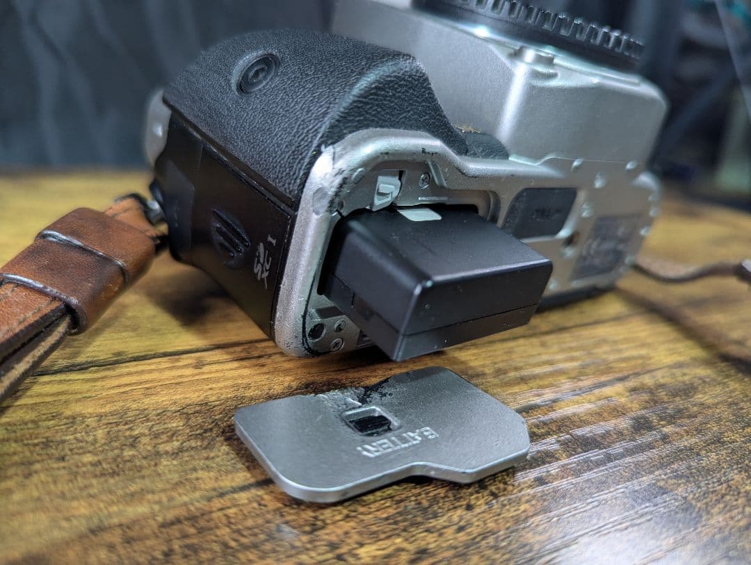 要修理！ PENTAX KP デジタル一眼レフ　ジャンク(写真7〜12)