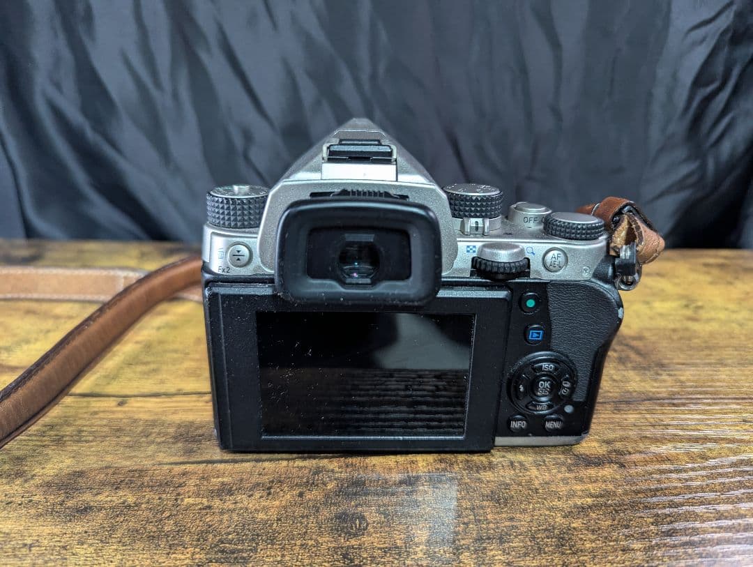 要修理！ PENTAX KP デジタル一眼レフ　ジャンク(写真7〜12)