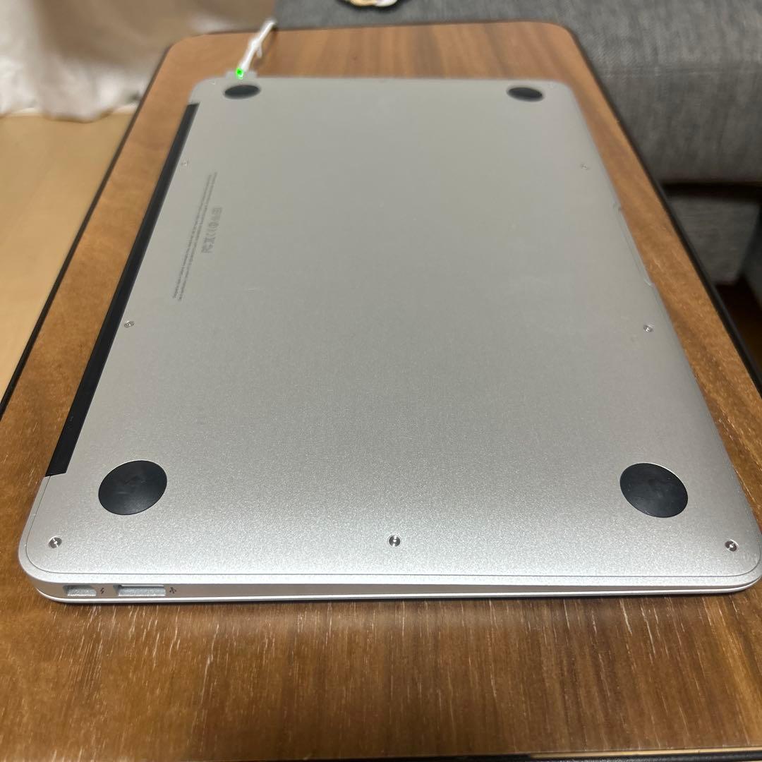 【美品】MacBook Air 11inch Early 2014 充電器付