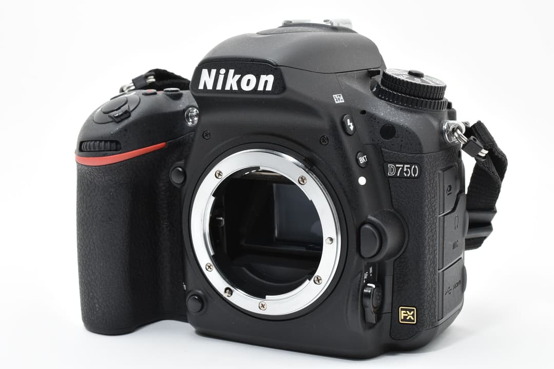 ■ほぼ新品■ ニコン D750 一眼レフカメラ #C630