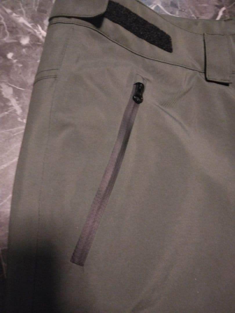 新品 OAKLEY GORE-TEX スノーボードパンツ　スキーパンツ　XXL