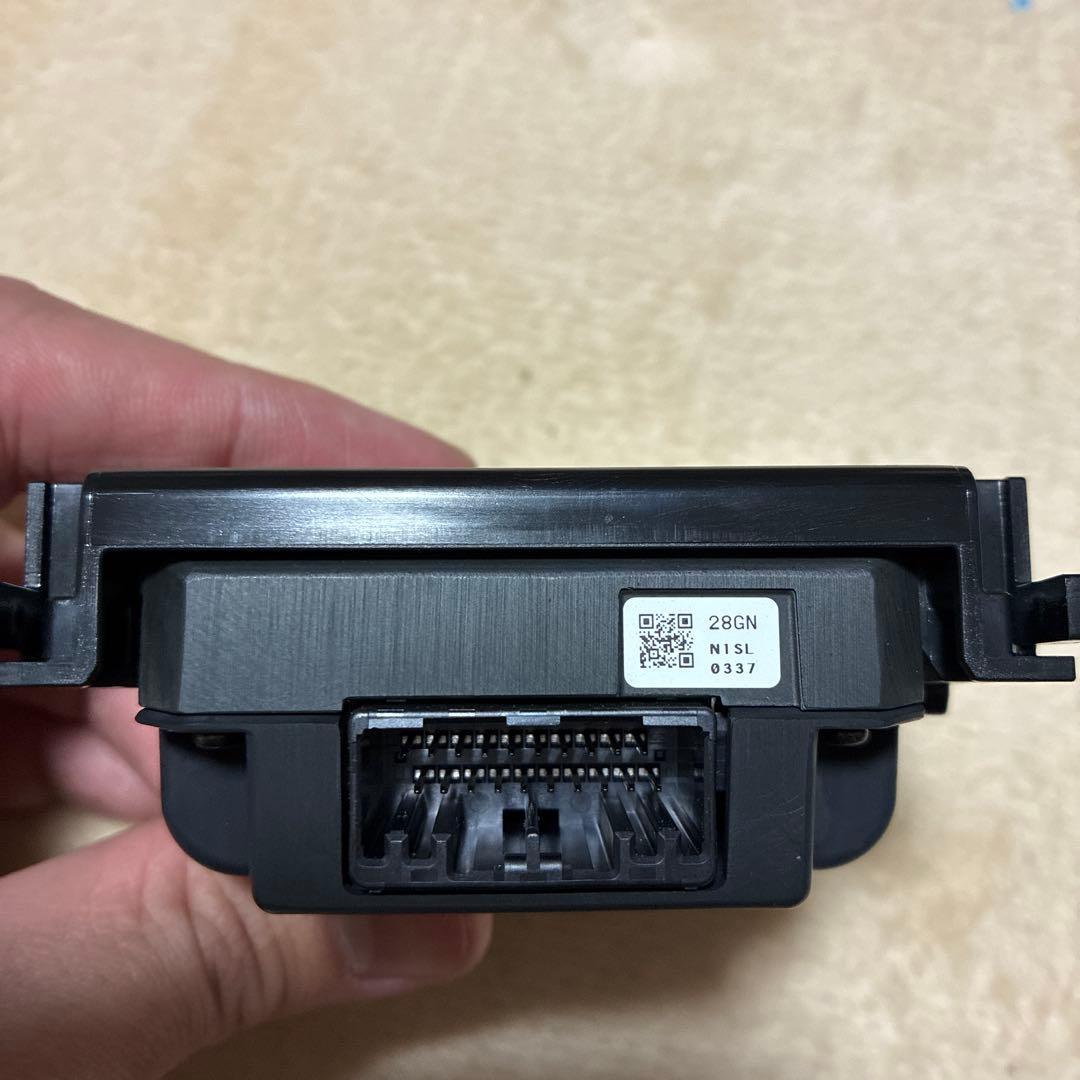 LA250S キャスト フロントカメラ