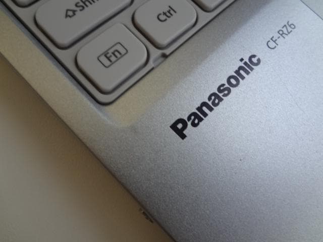 Let's note CF-RZ6 i5-7Y57 SSD256(新品)MEM8