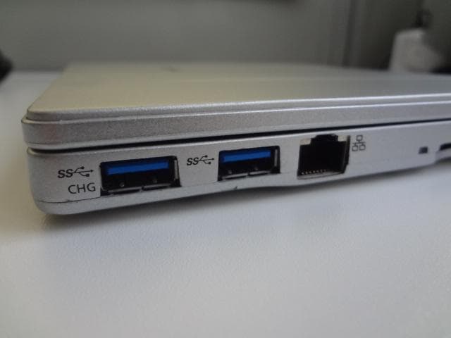 Let's note CF-RZ6 i5-7Y57 SSD256(新品)MEM8