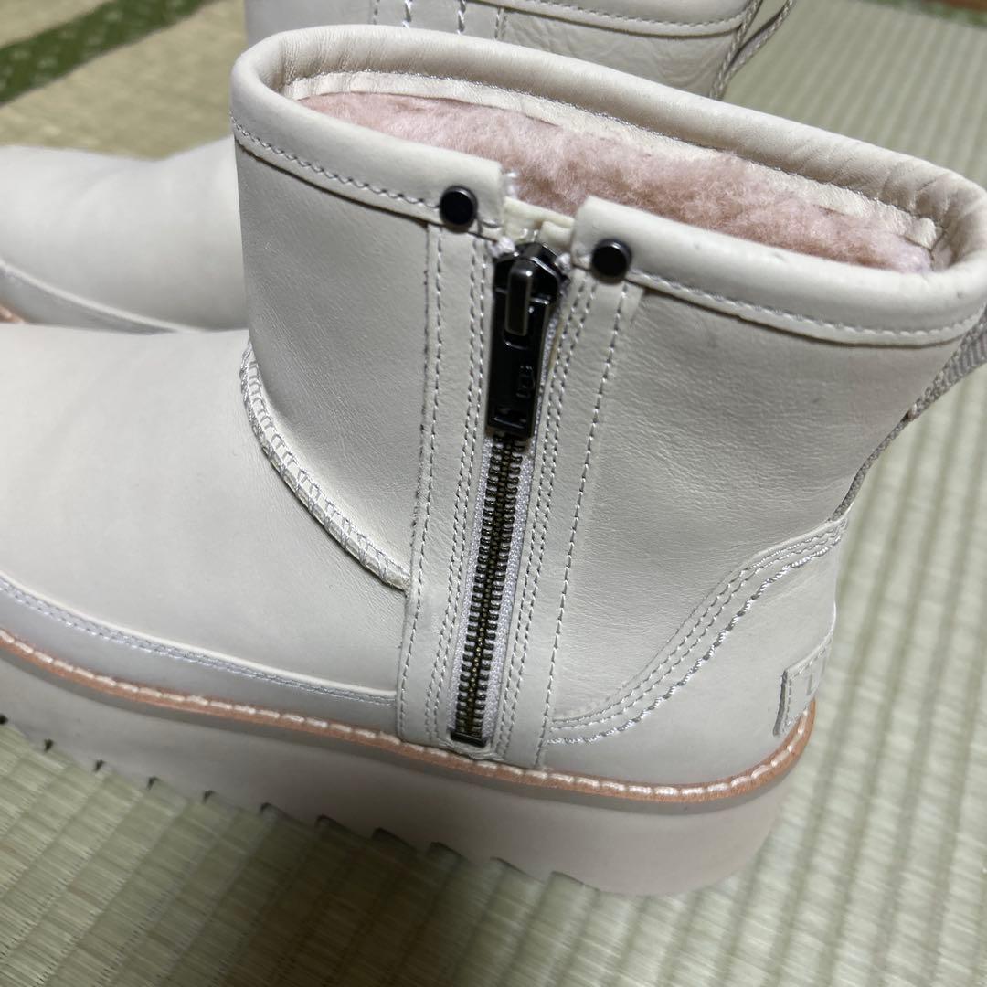 アグ UGG クラシック リベル バイカー ミニ