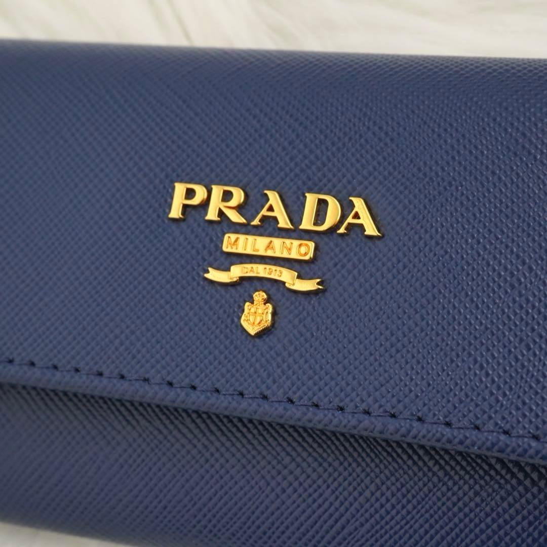 新品未使用品　箱・カード付き　PRADA プラダ　キーケース　サフィアーノレザー
