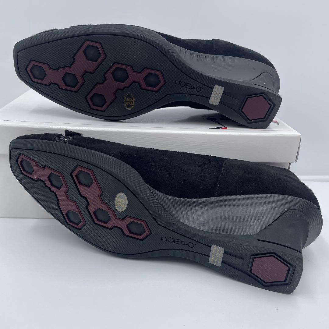 『未使用』コンポジション9 パンプス　リボン　ブラックスエード 四角バックル25