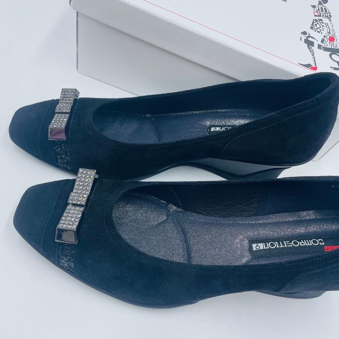 『未使用』コンポジション9 パンプス　リボン　ブラックスエード 四角バックル25