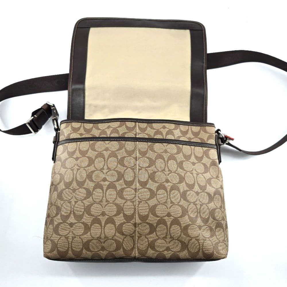 極美品　COACH 　コーチ　メッセンジャーバッグ　ショルダーバッグ　ヘリテージ