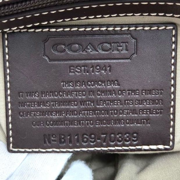 極美品　COACH 　コーチ　メッセンジャーバッグ　ショルダーバッグ　ヘリテージ