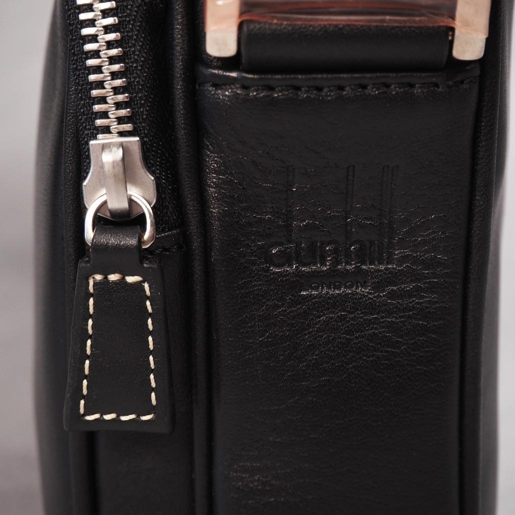 25年最新 タグ、袋付き未使用 DUNHILL ショルダーバッグ 定価16万円