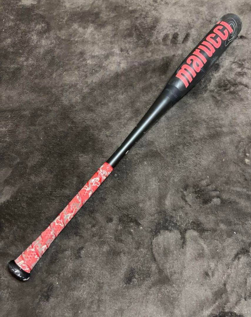 ワニクラッシャー　８４センチ 軟式バット 赤色デザイン バットケース付き