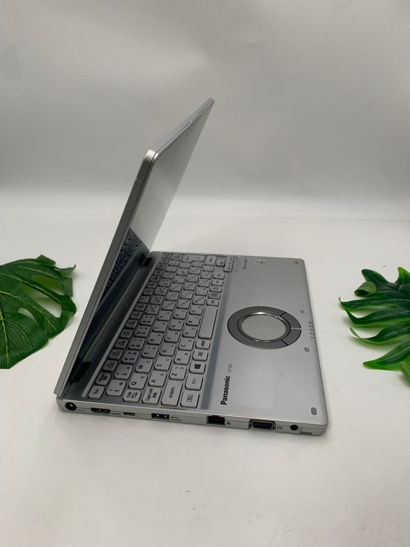 Panasonic CF-QV9 [Core i5 10310Uメモリ16GB
