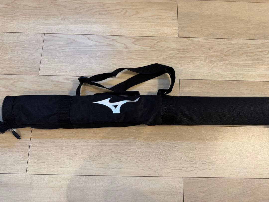 BEYOND MAX LEGACY 軟式バット ブラック/ゴールド