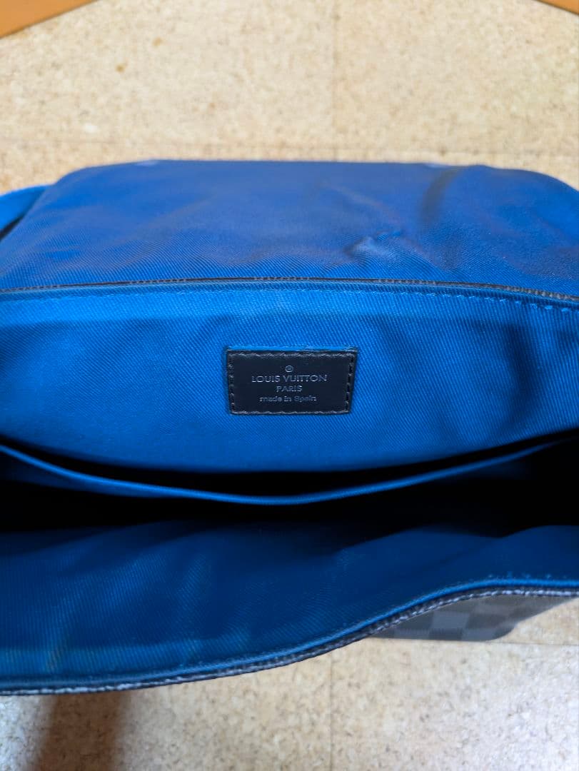 Louis Vuitton ルイ・ヴィトン ディストリクト PM