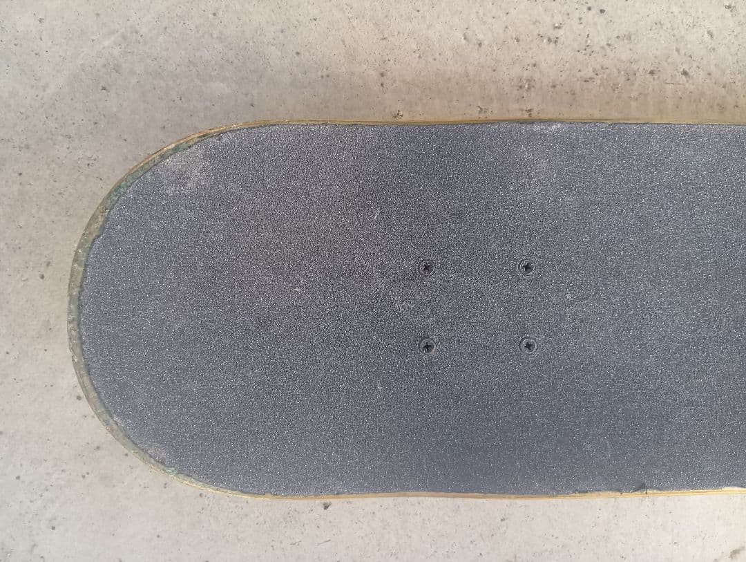 BAKER グリーン スケートボード