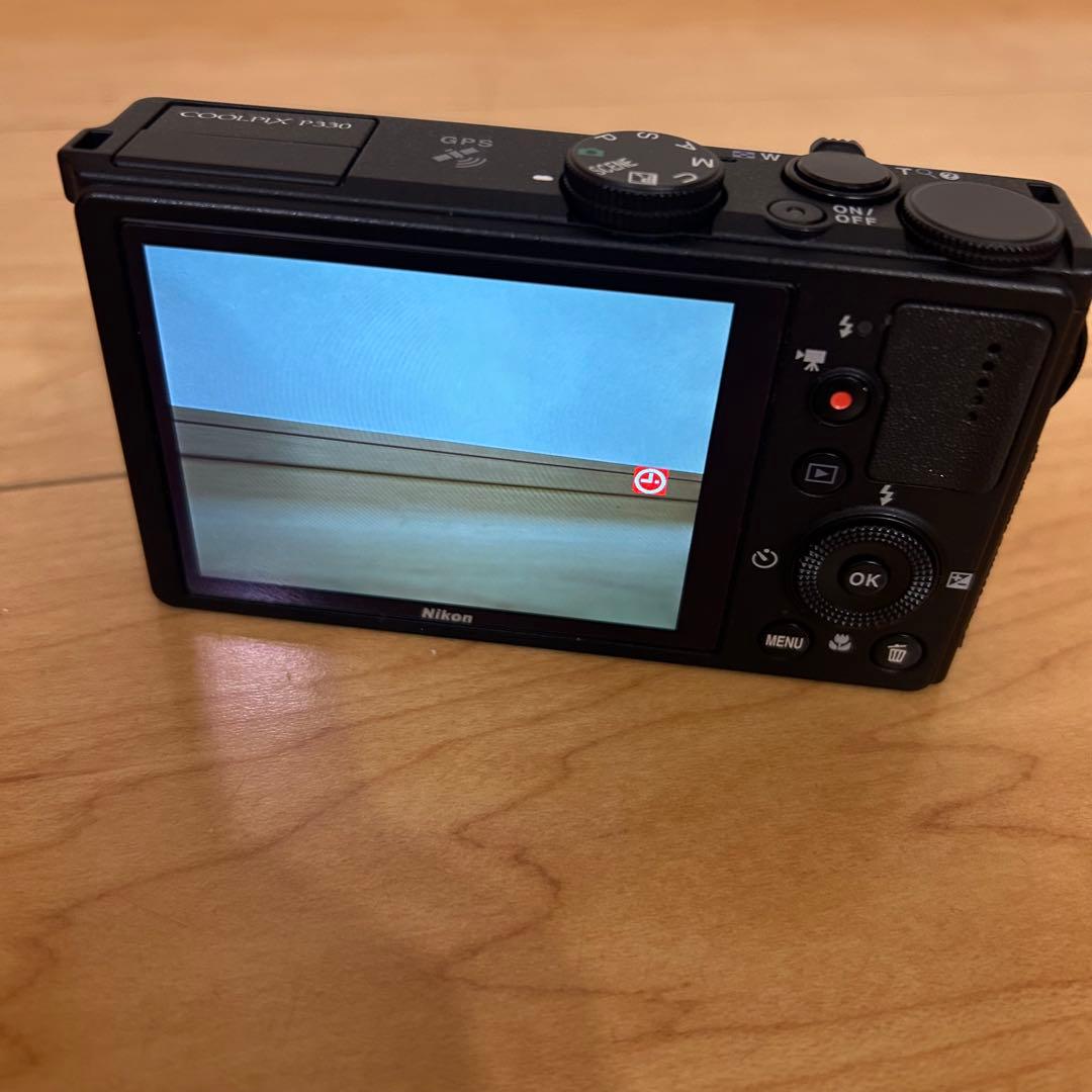Nikon COOLPIX P330 デジタルカメラ ブラック