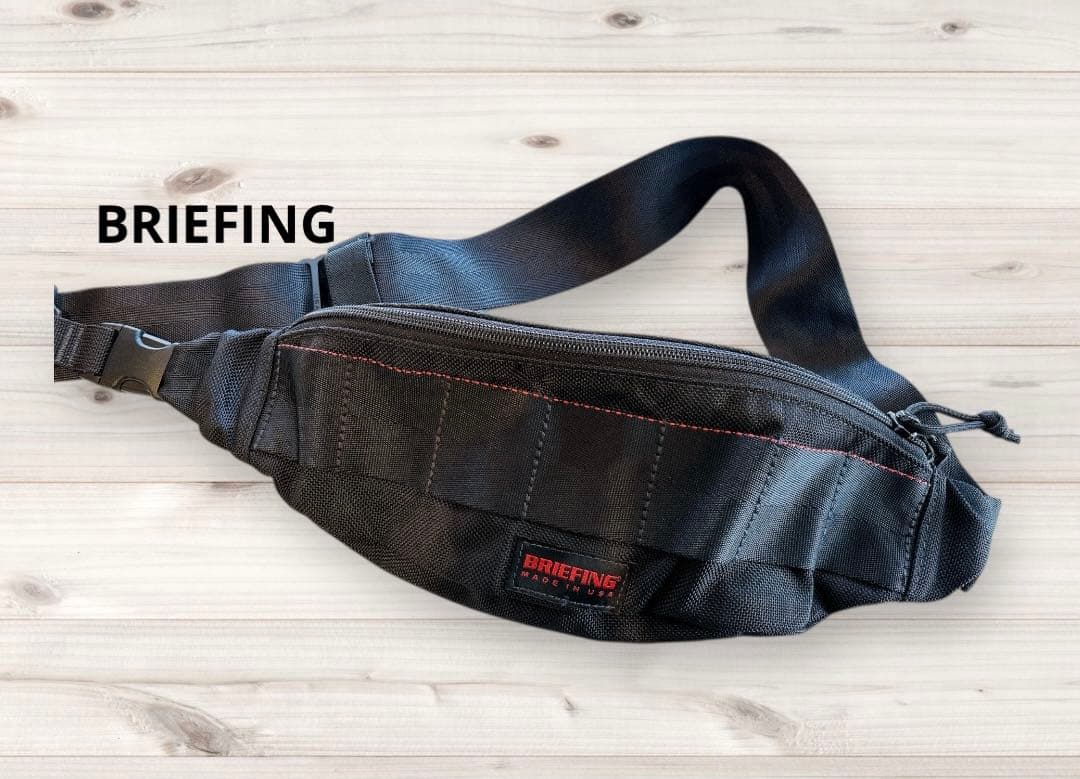 【美品】BRIEFING ボディバッグ