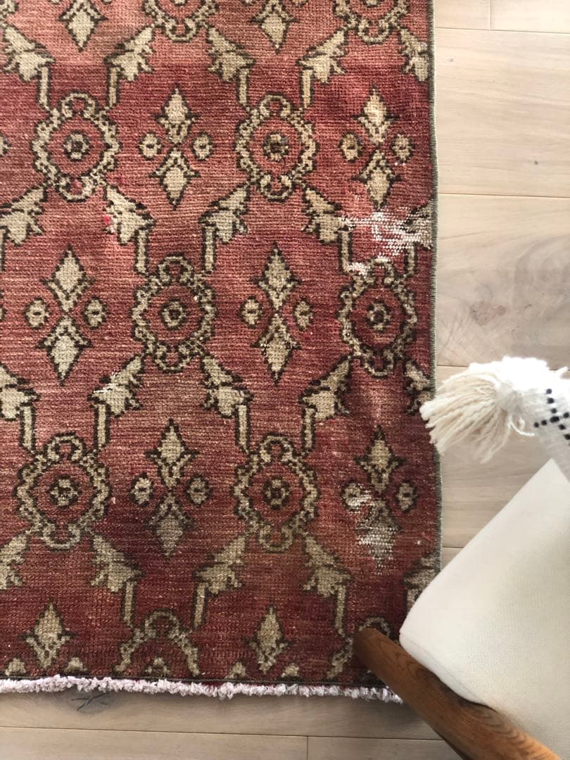 ヴィンテージラグ　ジオメトリック　幾何学　トルコ　アナトリア　オーバーダイ