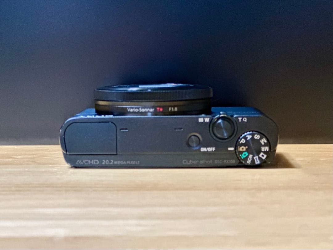 DSC-RX100 初代 SONY コンパクトデジタルカメラ（中古）