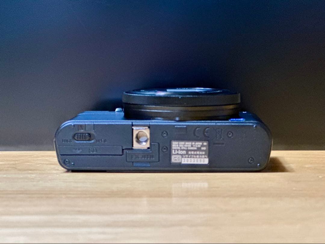 DSC-RX100 初代 SONY コンパクトデジタルカメラ（中古）