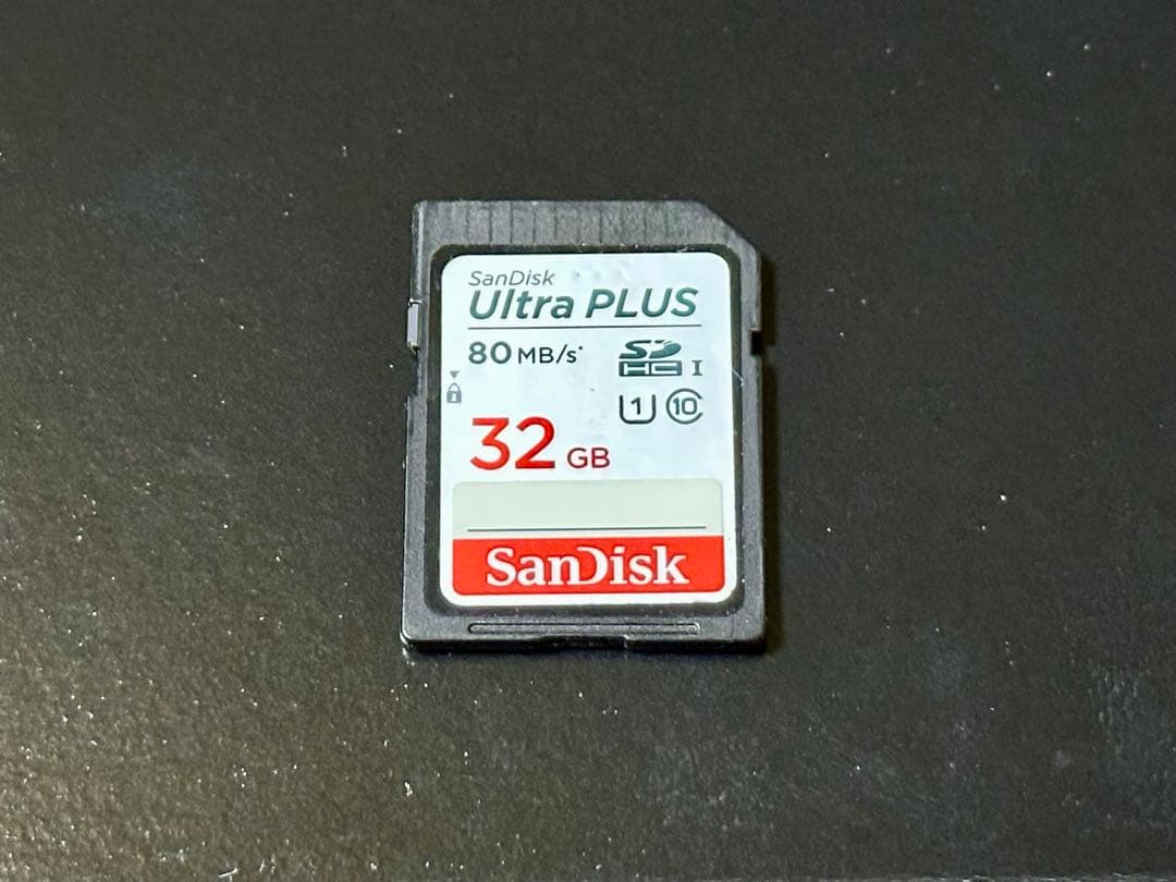 DSC-RX100 初代 SONY コンパクトデジタルカメラ（中古）