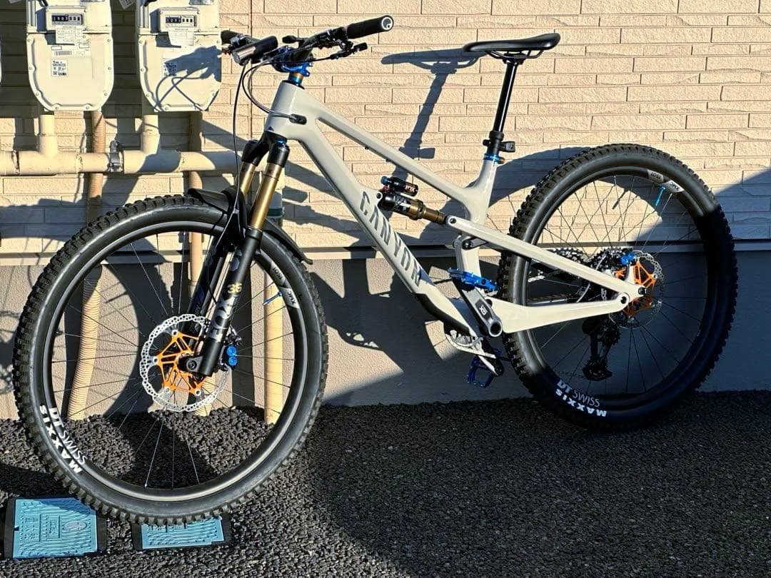 値下げ❗️キャニオンCanyon Spectral125 CF9 2024MTB
