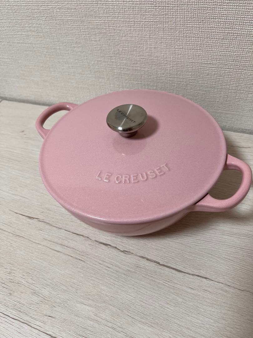 K-Jay　新品未使用:LE CREUSET モーヴピンク 両手鍋18cm