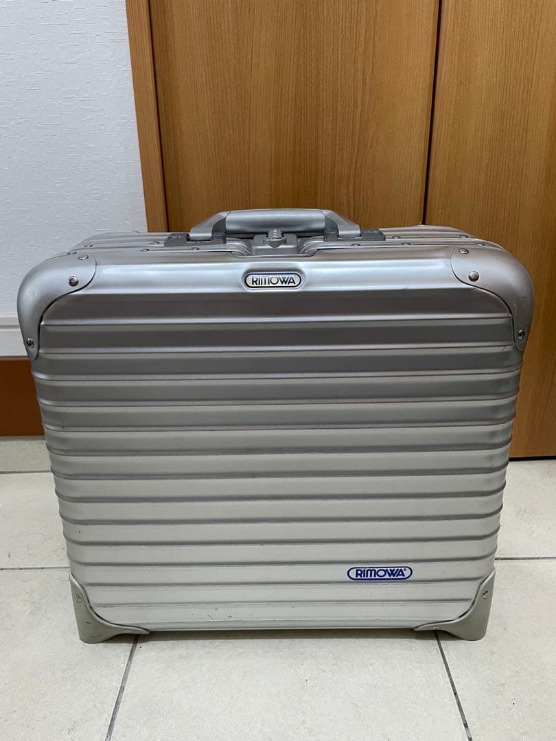 リモワ/RIMOWA 　青ロゴ　トパーズ　2輪