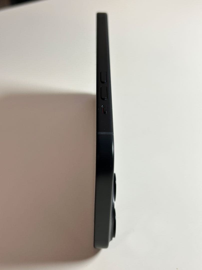 【ほぼ新品】iPhone 15 128GB・ブラック（SIMフリー）
