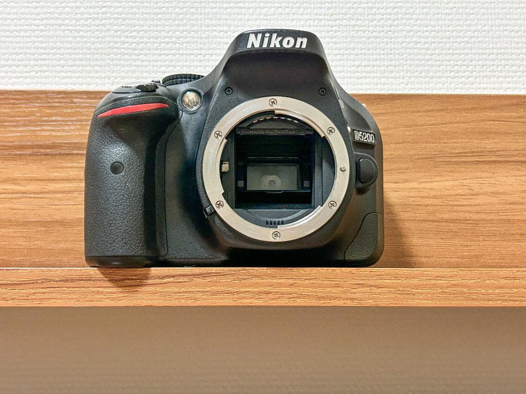 Nikon D5200 デジタル一眼レフカメラ