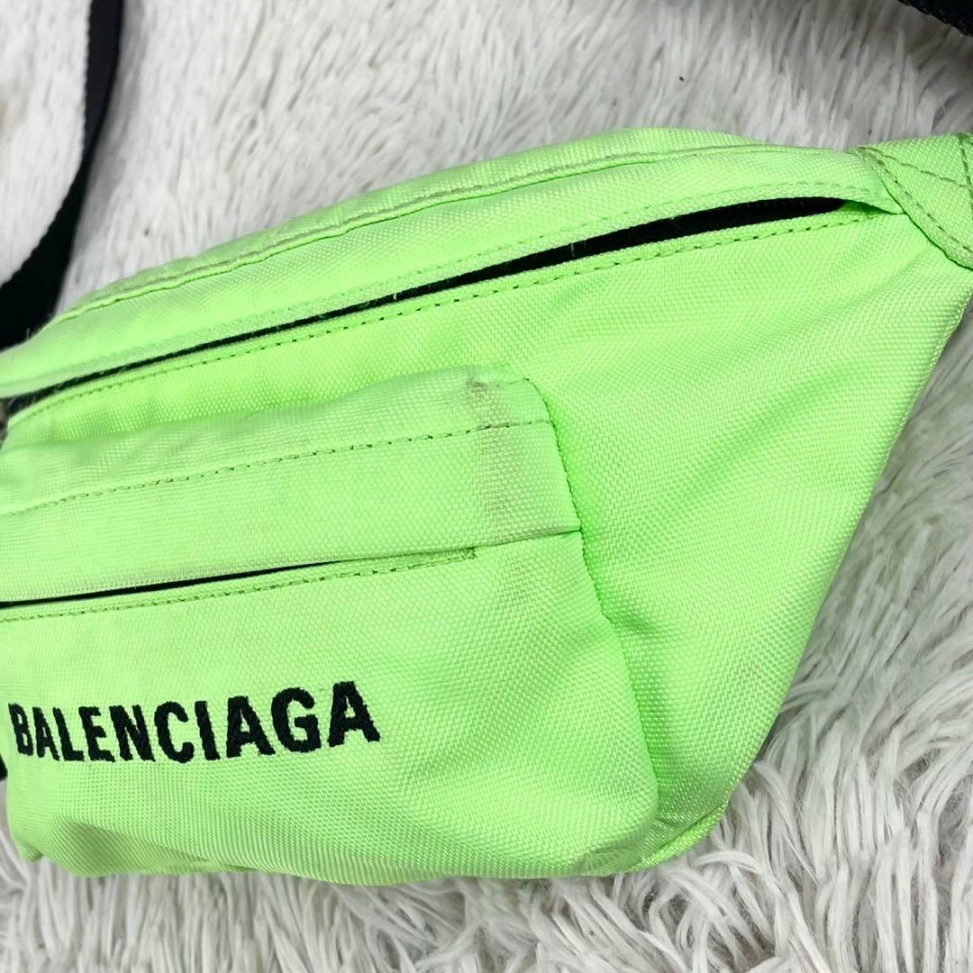 美品 バレンシアガ キャンバス ウエストバッグ ロゴ型押し ファスナー 緑