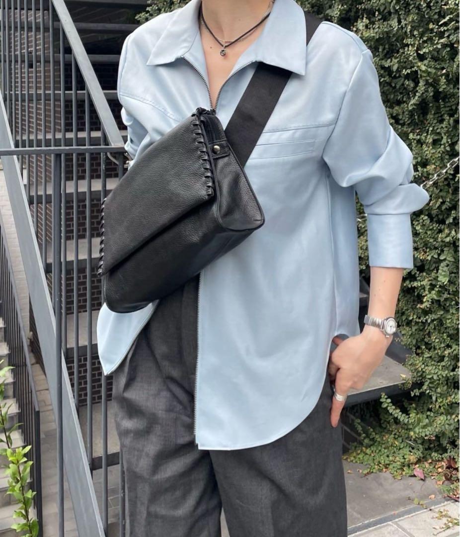 イアパピヨネ　ワイドテープショルダーバッグ　ボディバッグ　完売色