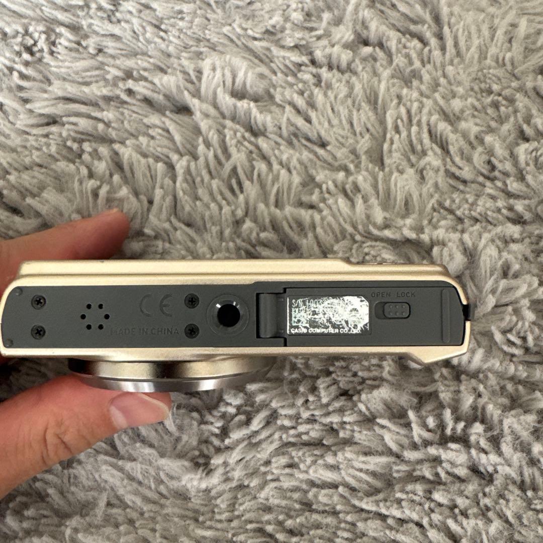 CASIO EXILIM 12.5倍ズームデジタルカメラ　ジャンク品