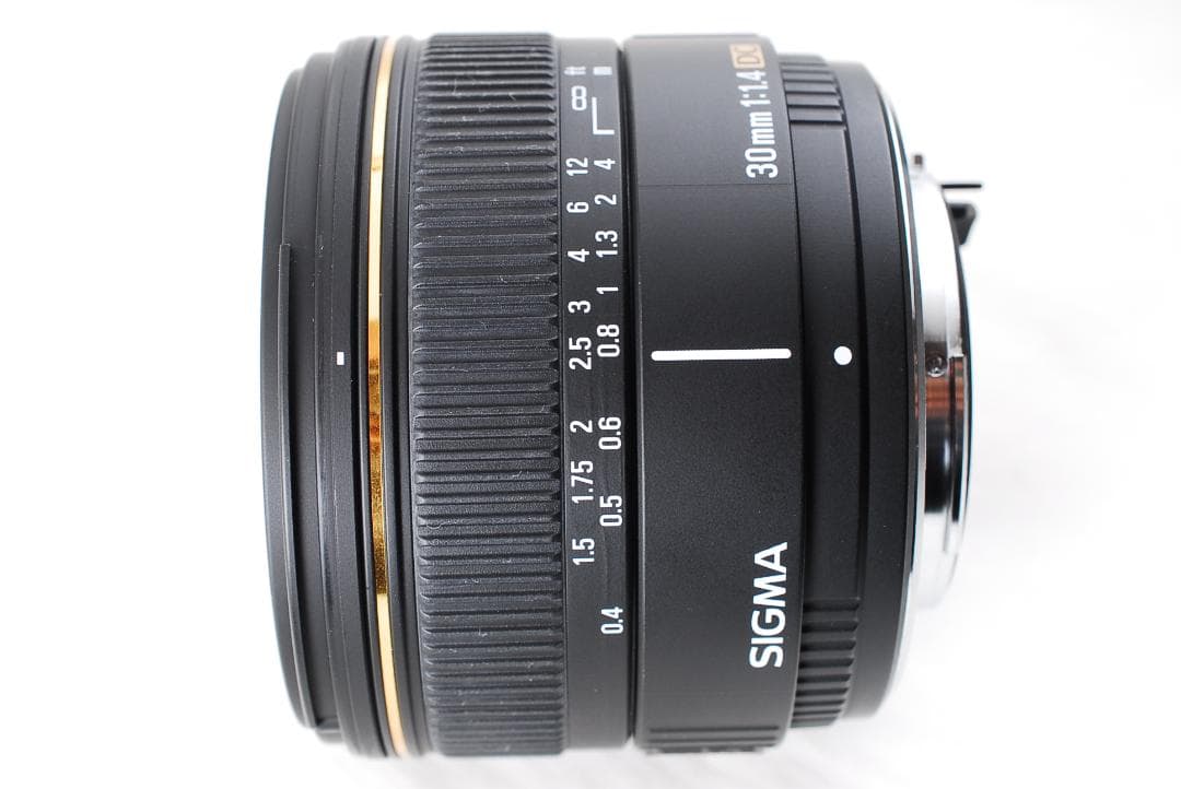 シグマ SIGMA 30mm F1.4 EX DC Pentax K